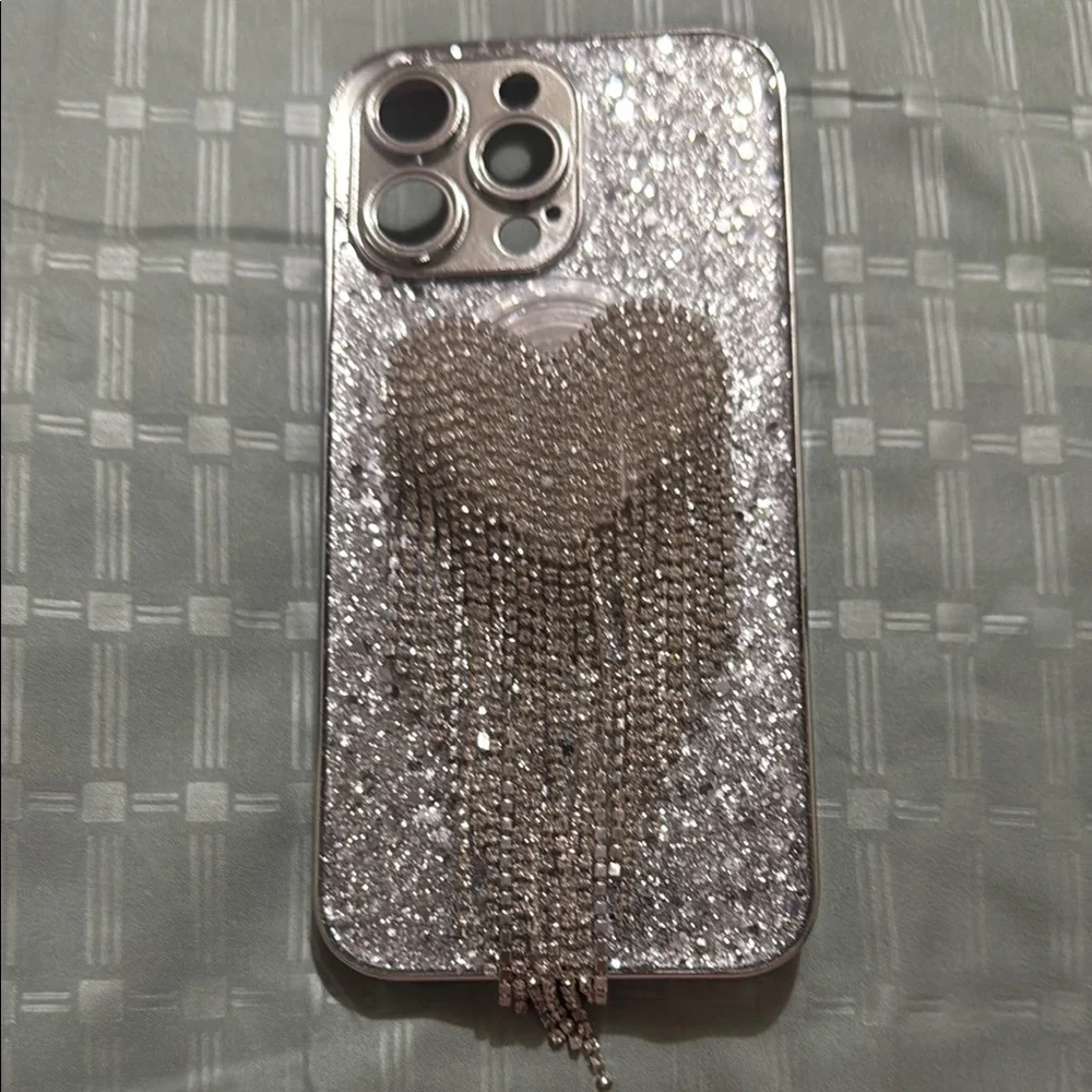 Glamorous Silver iPhone Case with Heart Tassel Design for Iphone 15 Pro Max. - Picture 1 of 1